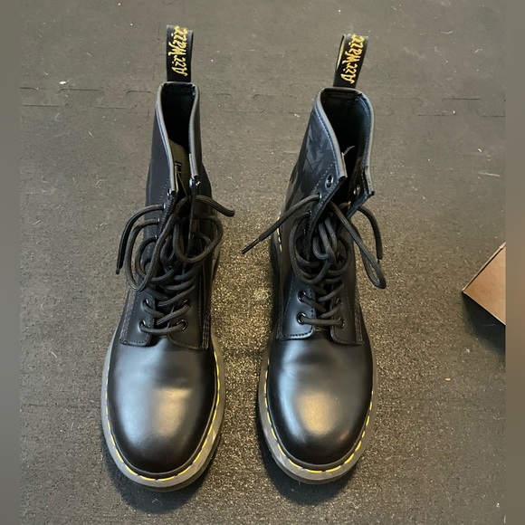 Dr Martens original 1460 - Picture 1 of 9